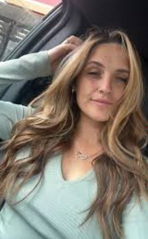 <em>Sarah A. - Miami, FL</em>